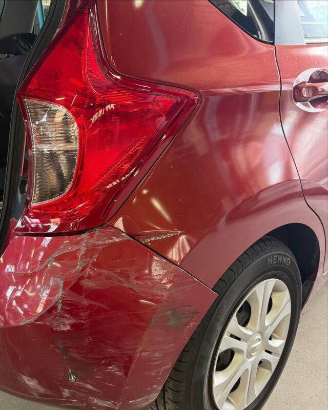 .

ノート　　右クォーター　鈑金🔨

#カーリペア工房
#autobacks
#東三河
#西三河
#鈑金
#塗装
#溶接
#クリア塗装
#色褪せ
#無料鈑金見積もり